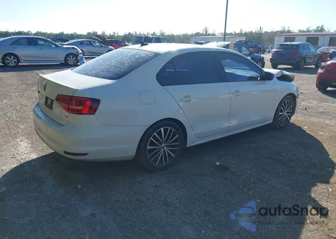 2015 Volkswagen Jetta 1.8T Sport from USA, damaged, VIN 3VWD17AJ4FM345193